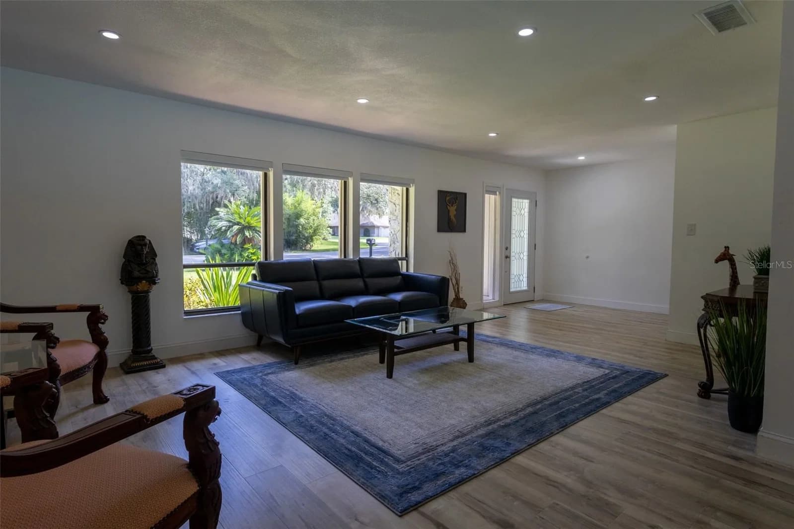 Photo 5 of 4026 TENITA Drive