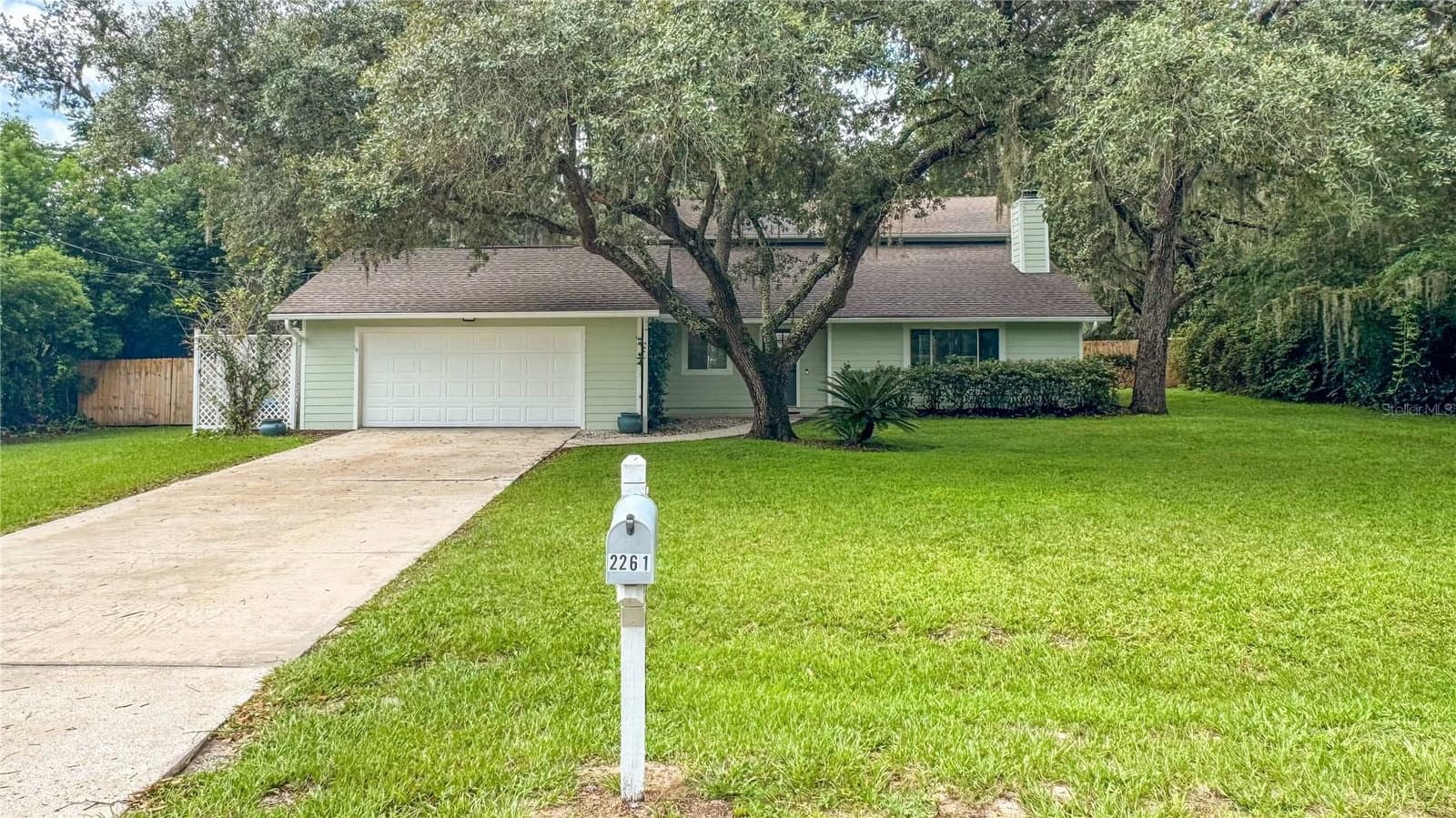 2261 CHARLOTTE, Longwood, FL