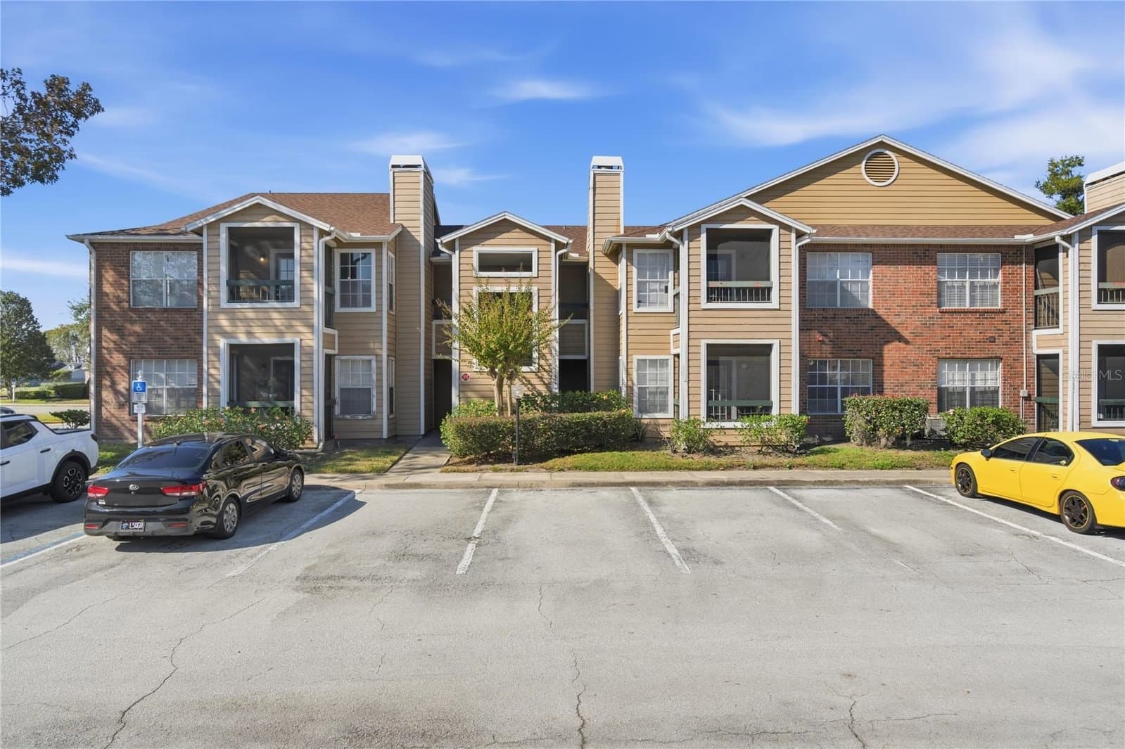 4401 THORNBRIAR