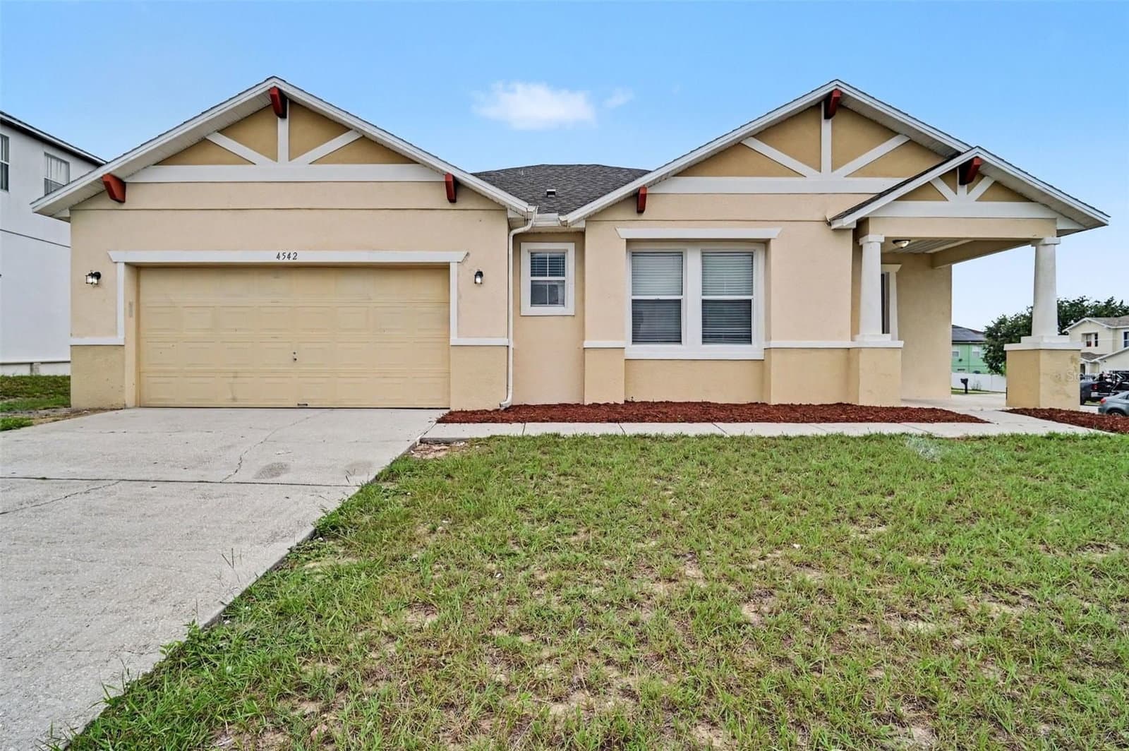 4542 GALLBERRY