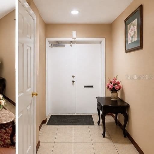 7047 PLUMWOOD