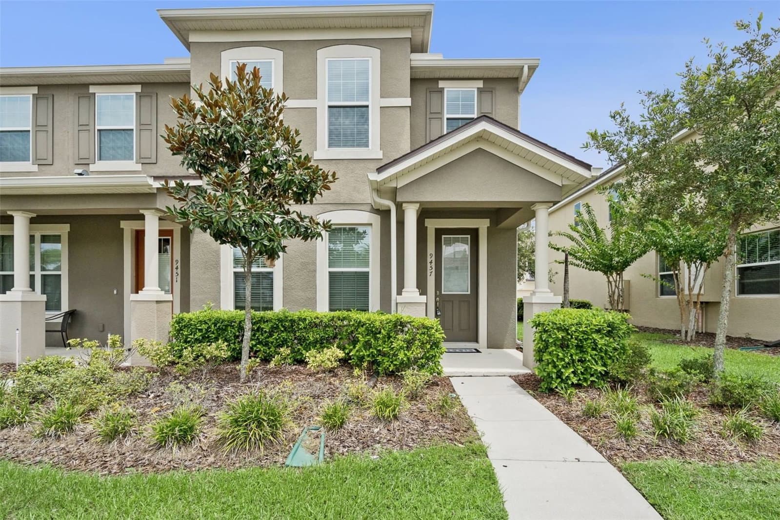 9457 RANDAL PARK