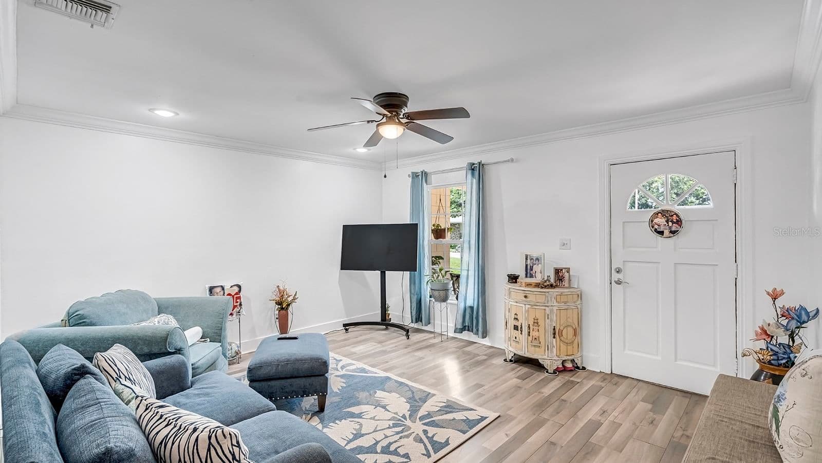 2906 FIELDCREST