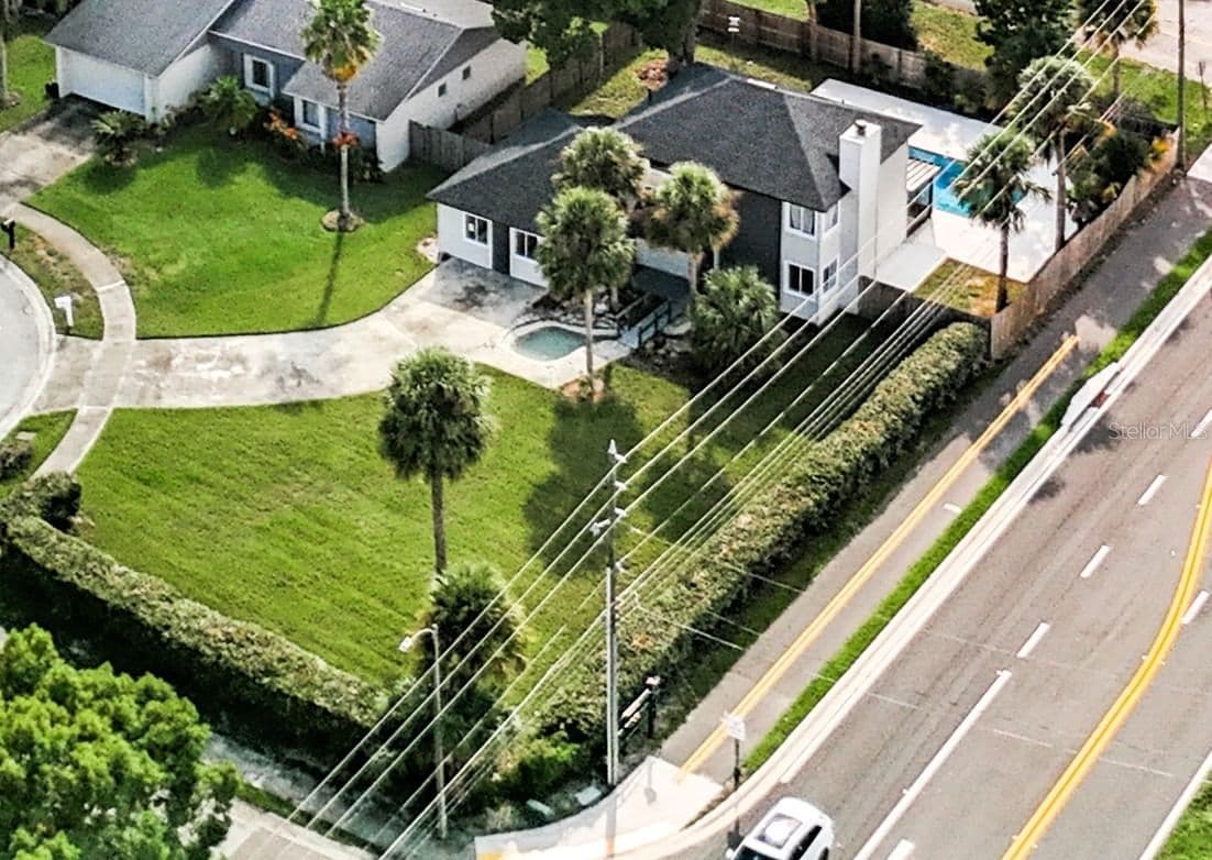 1040 WAVERLY Drive