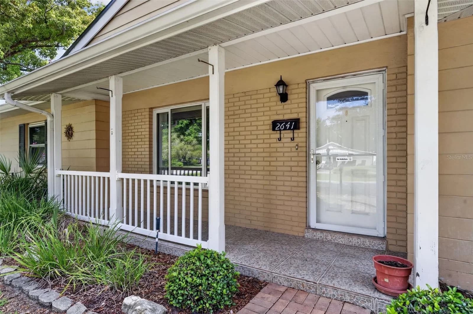 Photo 4 of 2641 CARVELL Court