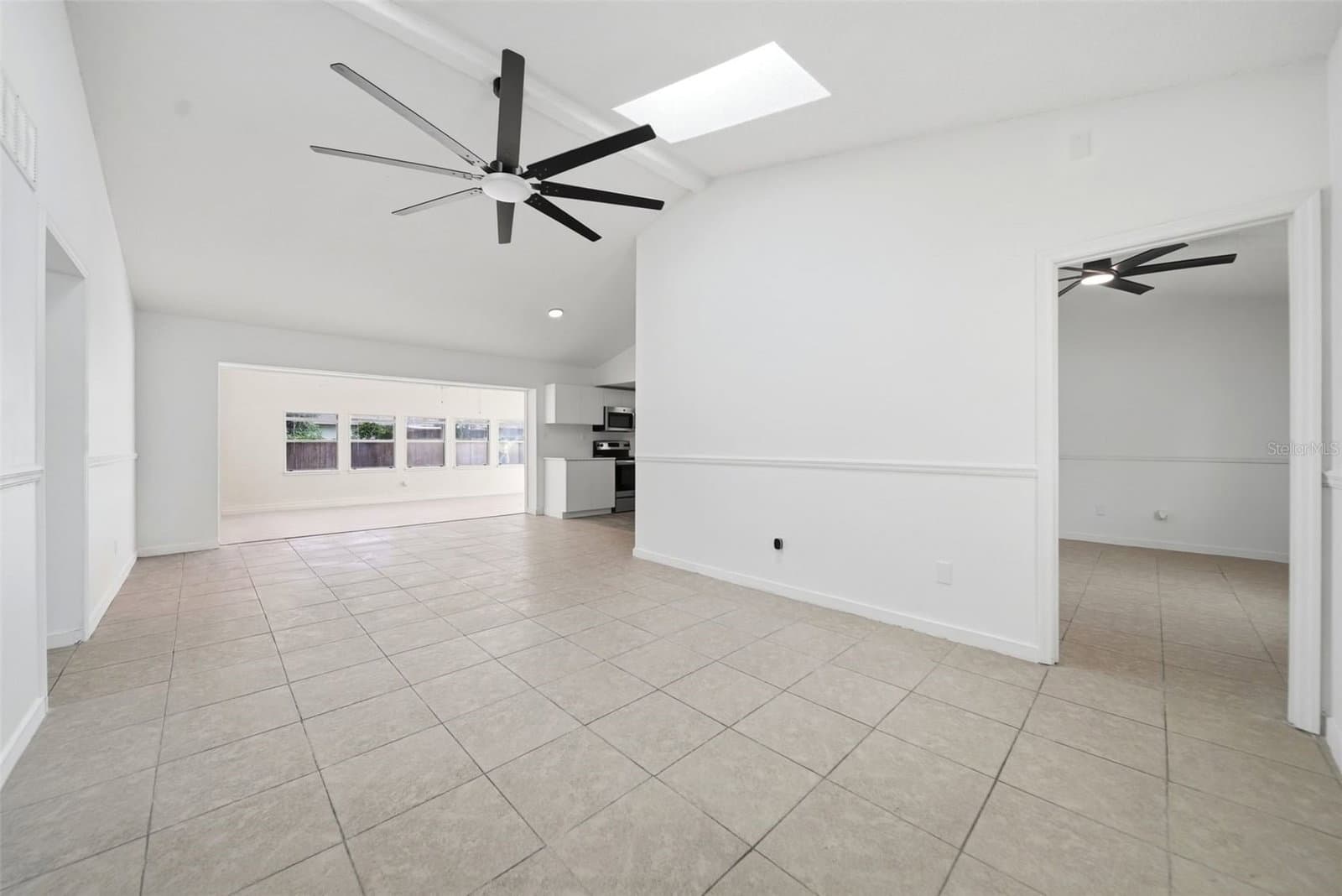 6113 BEAUMONT