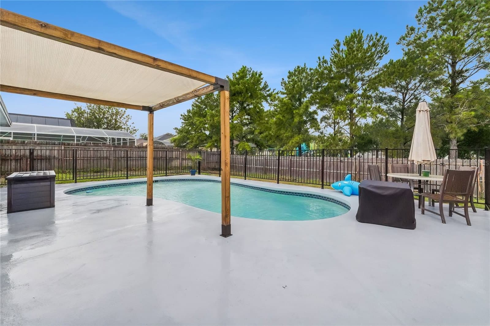 5730 LOMA VISTA