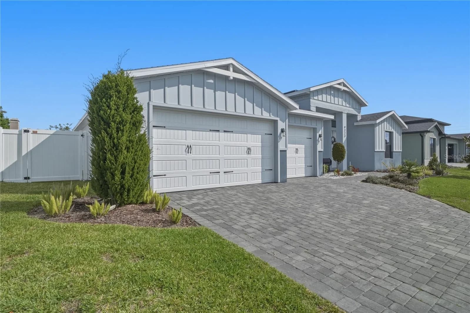 9223 EAGLES PERCH Place