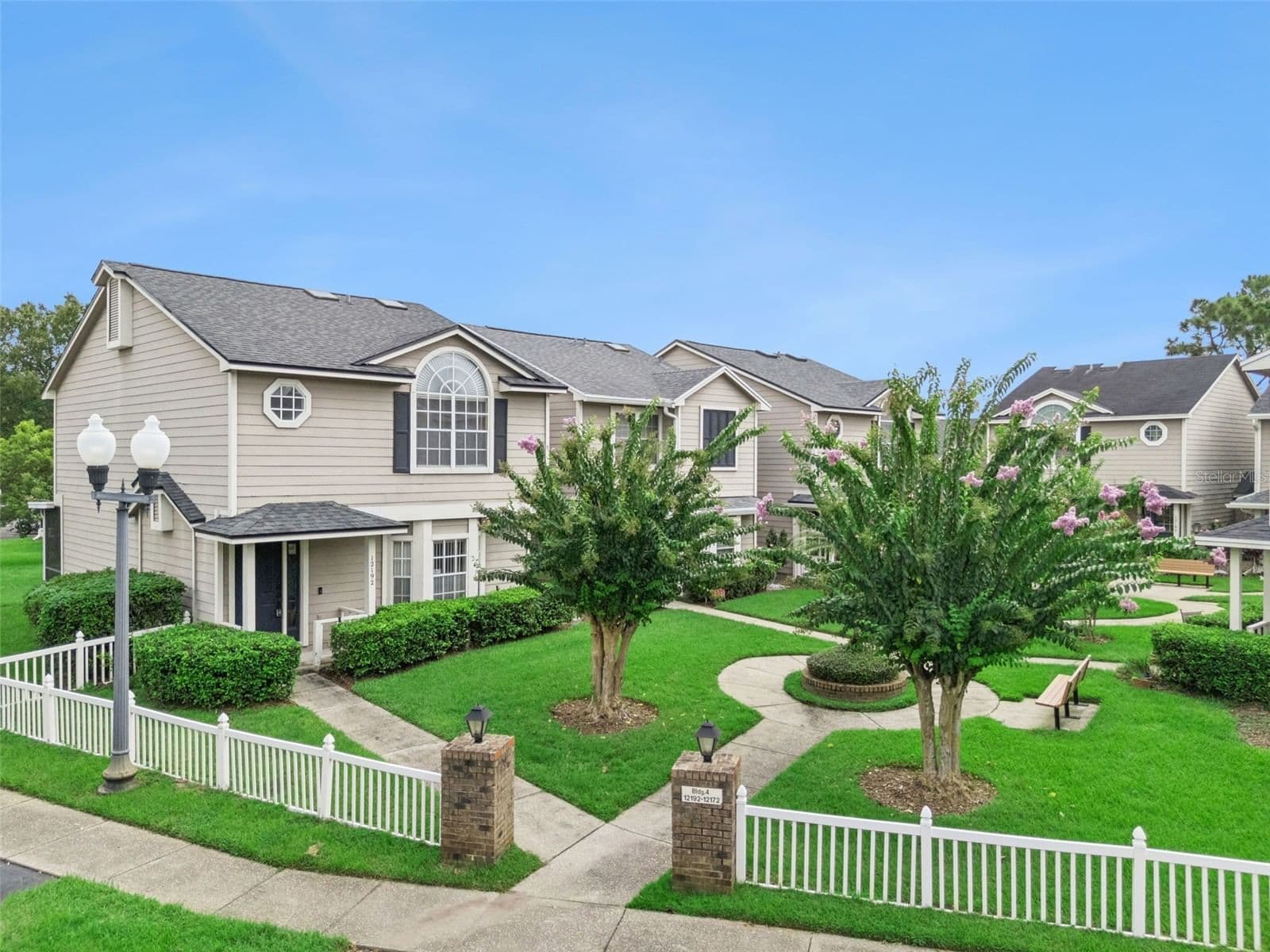 12192 SHADY SPRING