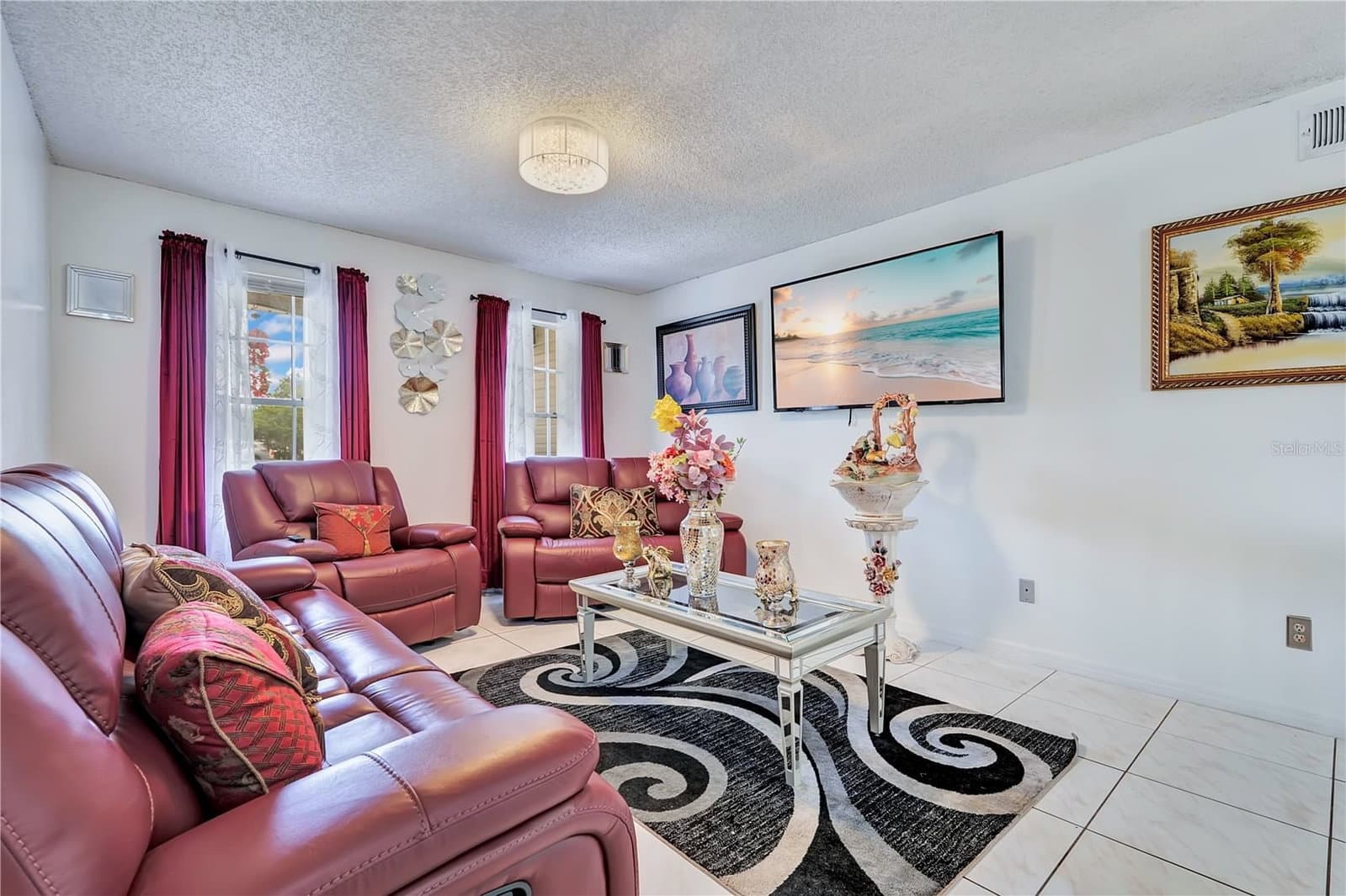 9824 SURREY RIDGE