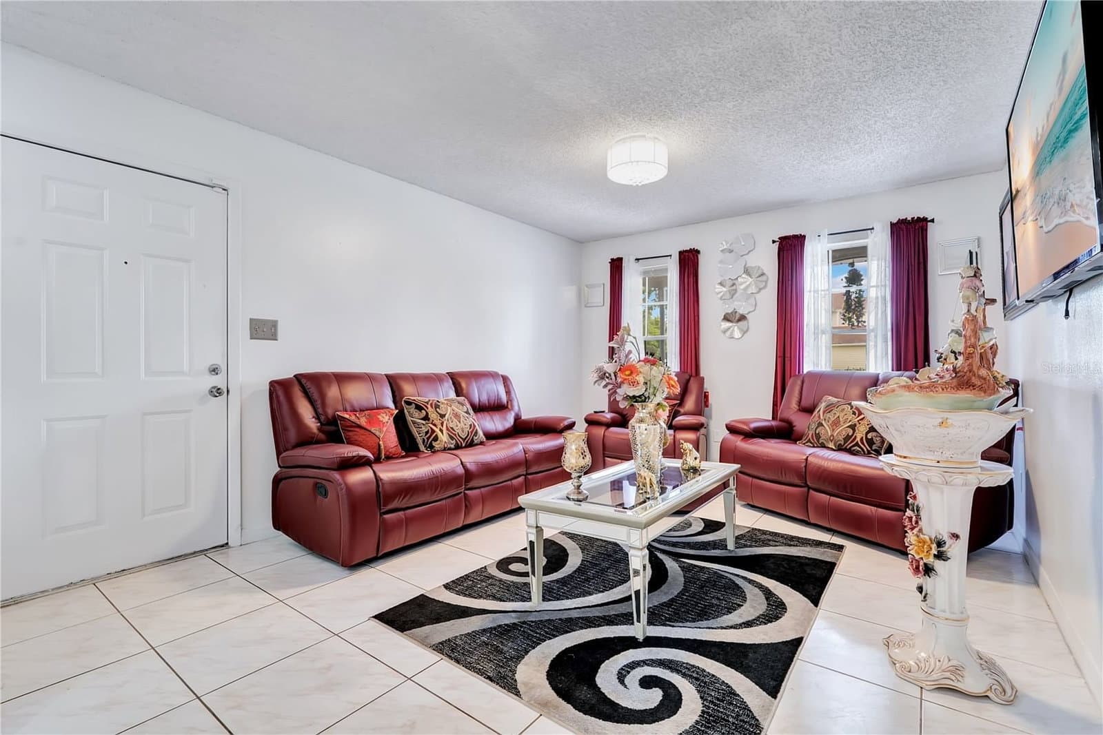 9824 SURREY RIDGE