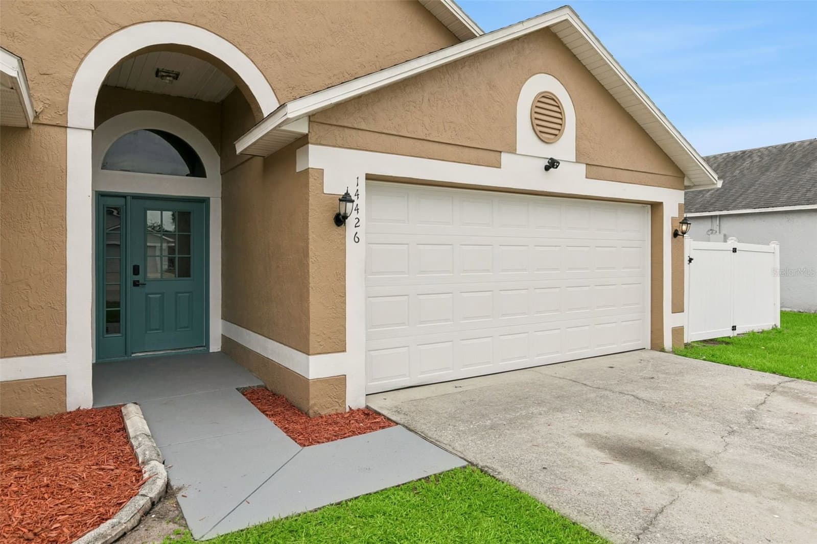 14426 LAKE PRICE