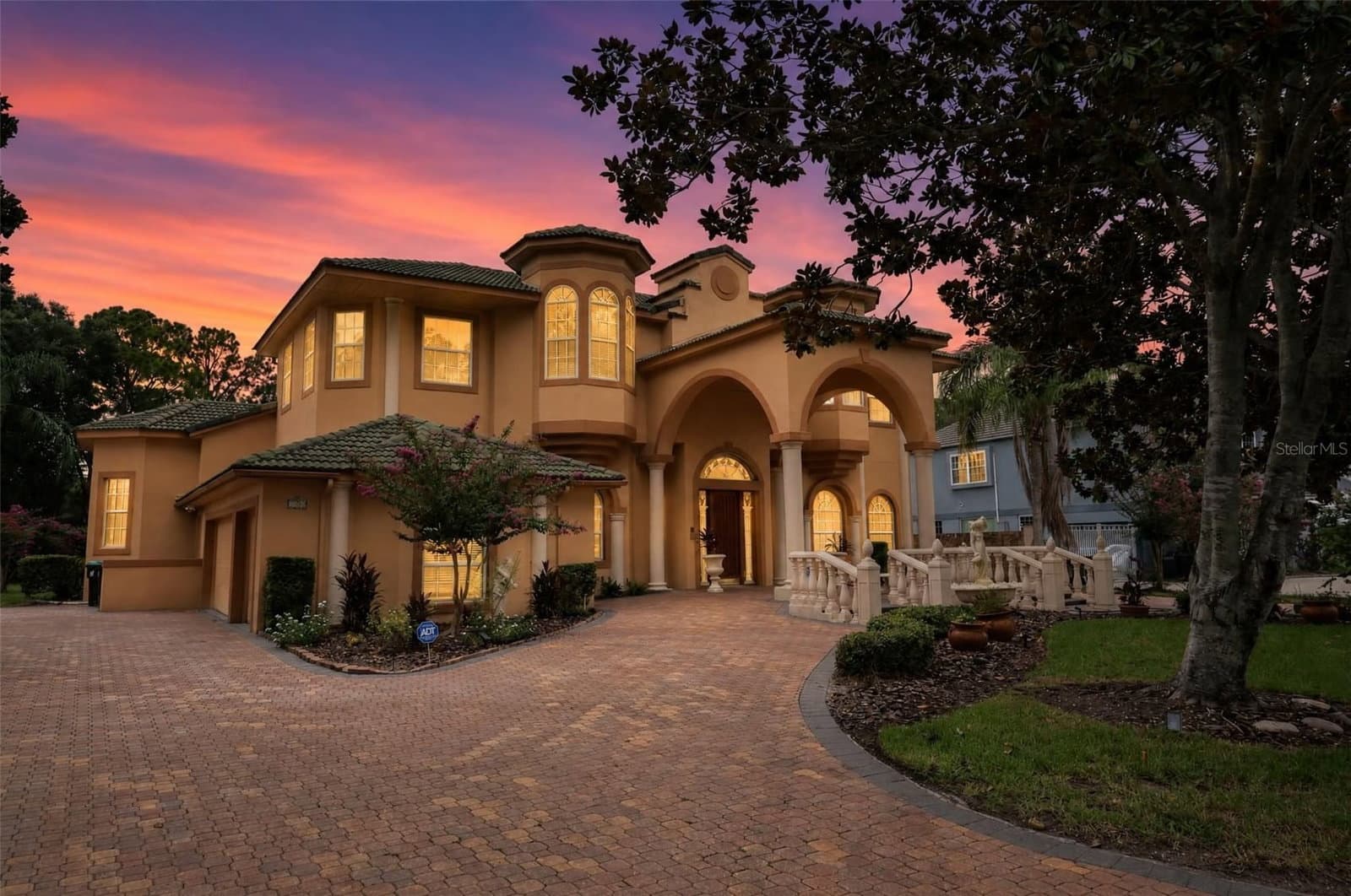 7957 PARK