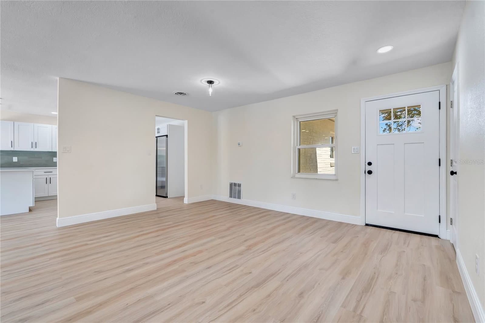 779 PARK MANOR