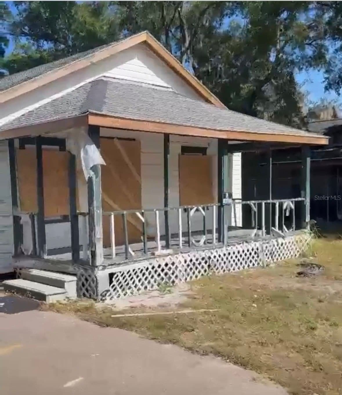 2516 MAGNOLIA