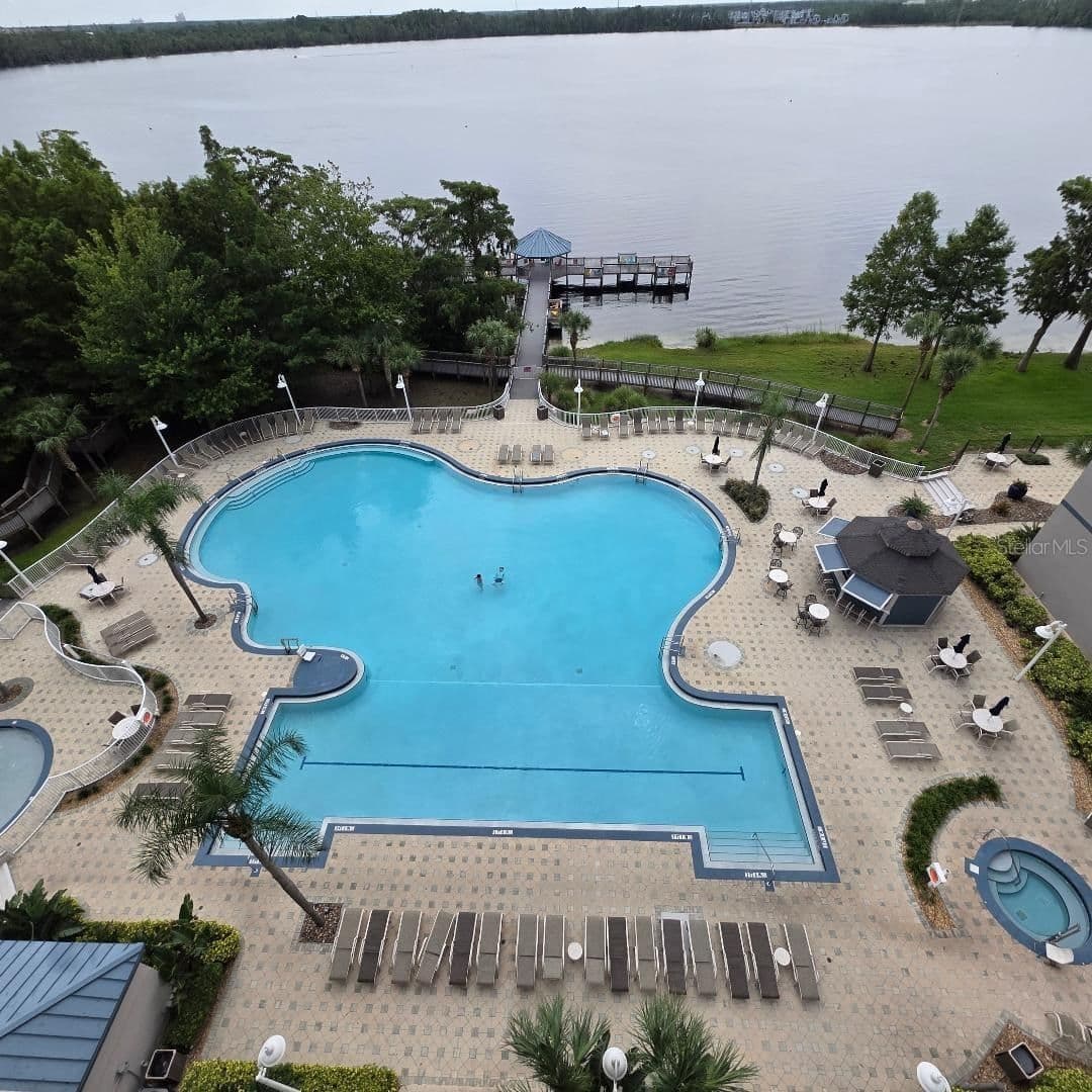 13415 BLUE HERON BEACH