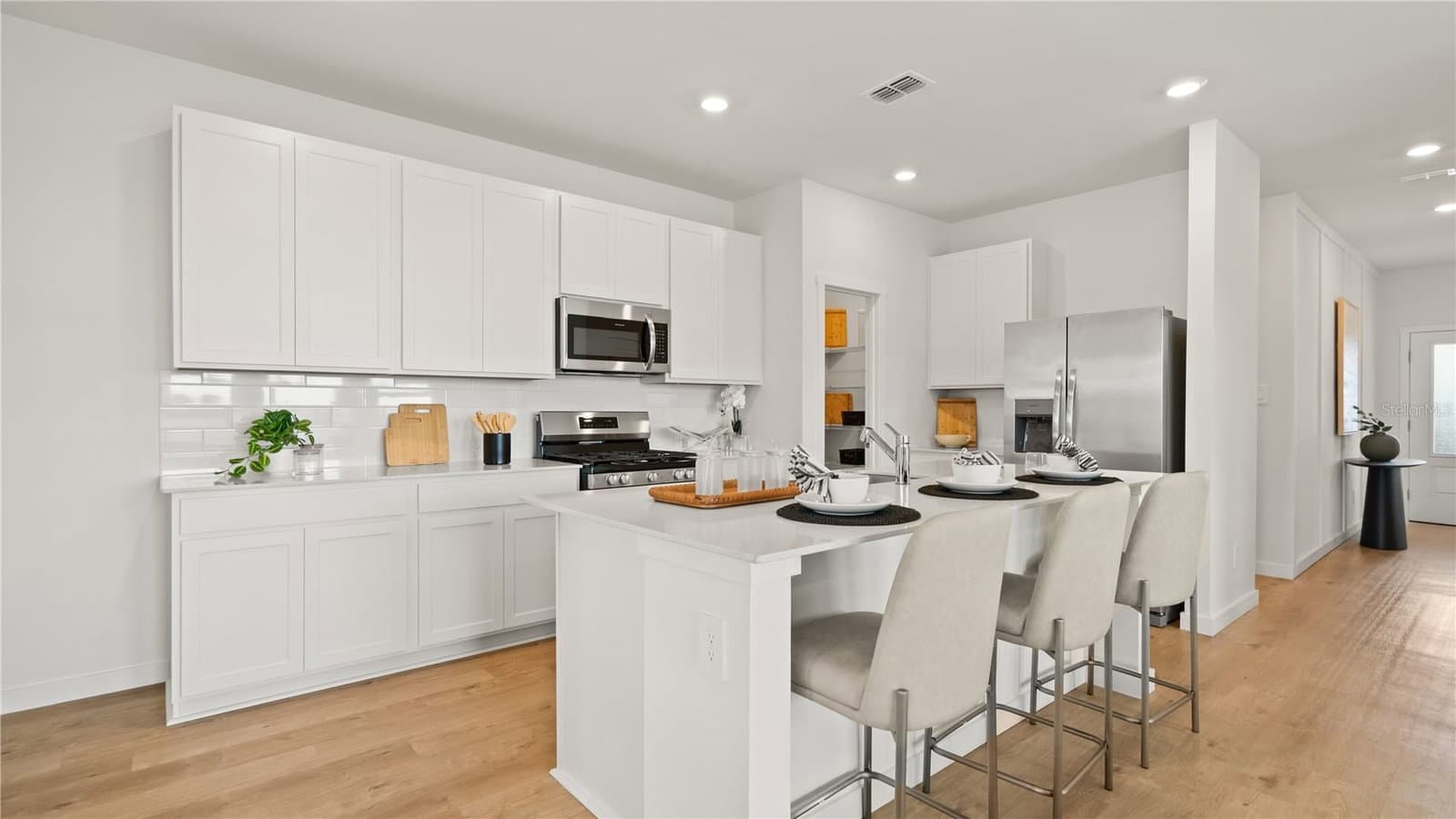 4136 EASTMINSTER