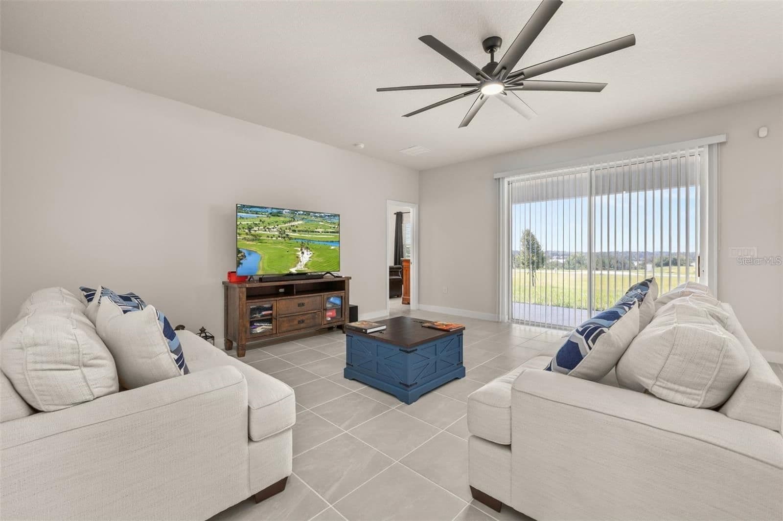 11182 NELLIE CROSSING