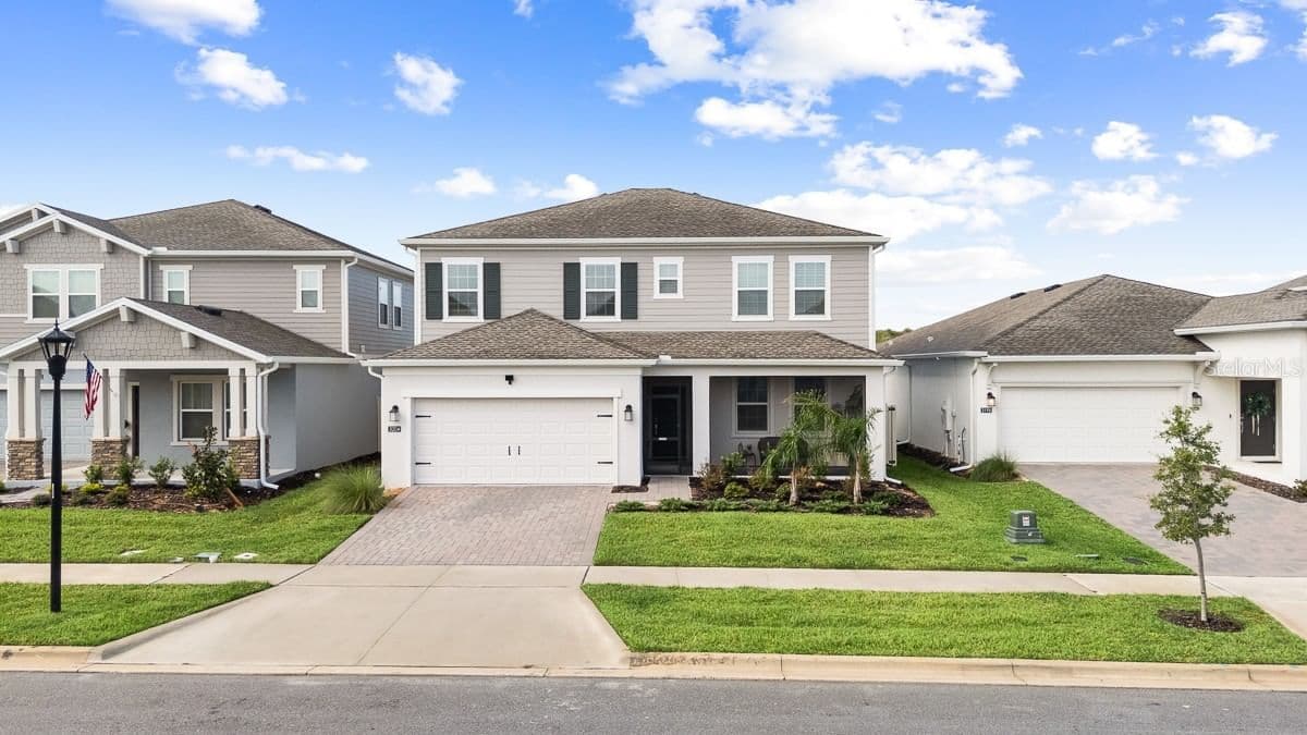 3204 ARMSTRONG