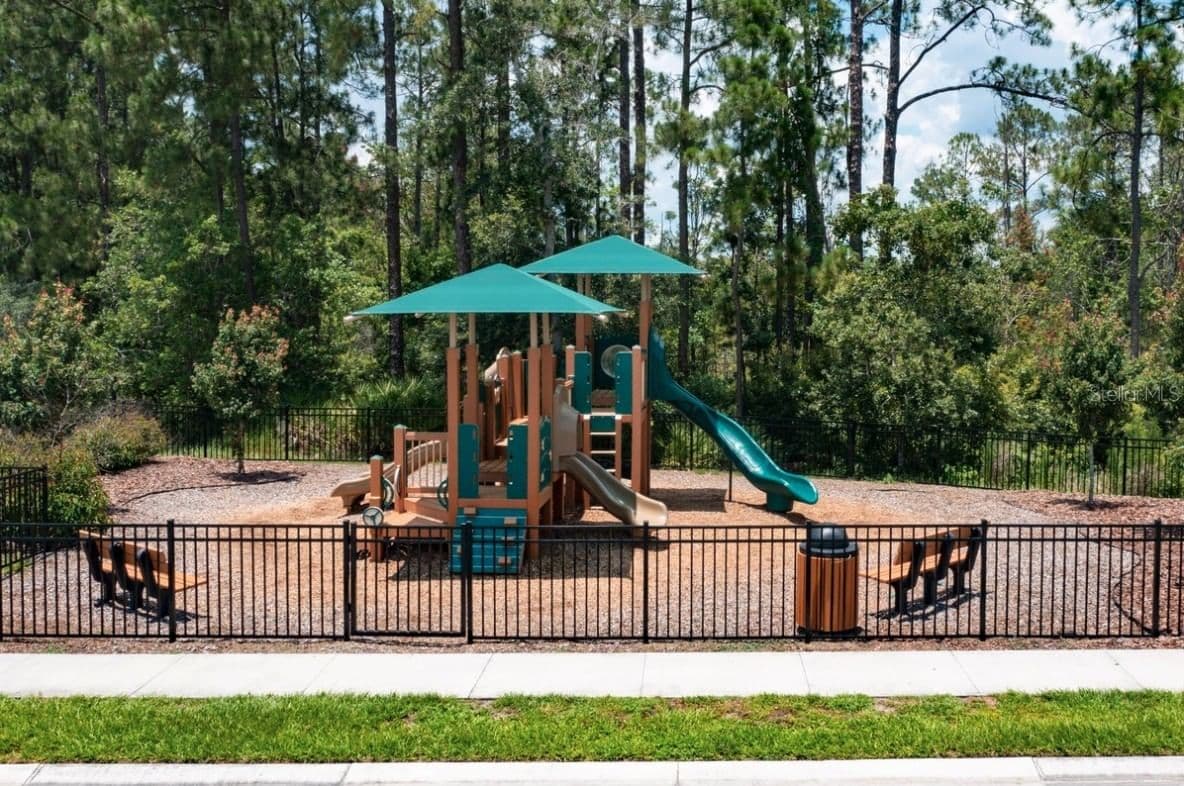 Photo 4 of 1441 SAWGRASS HAMMOCK