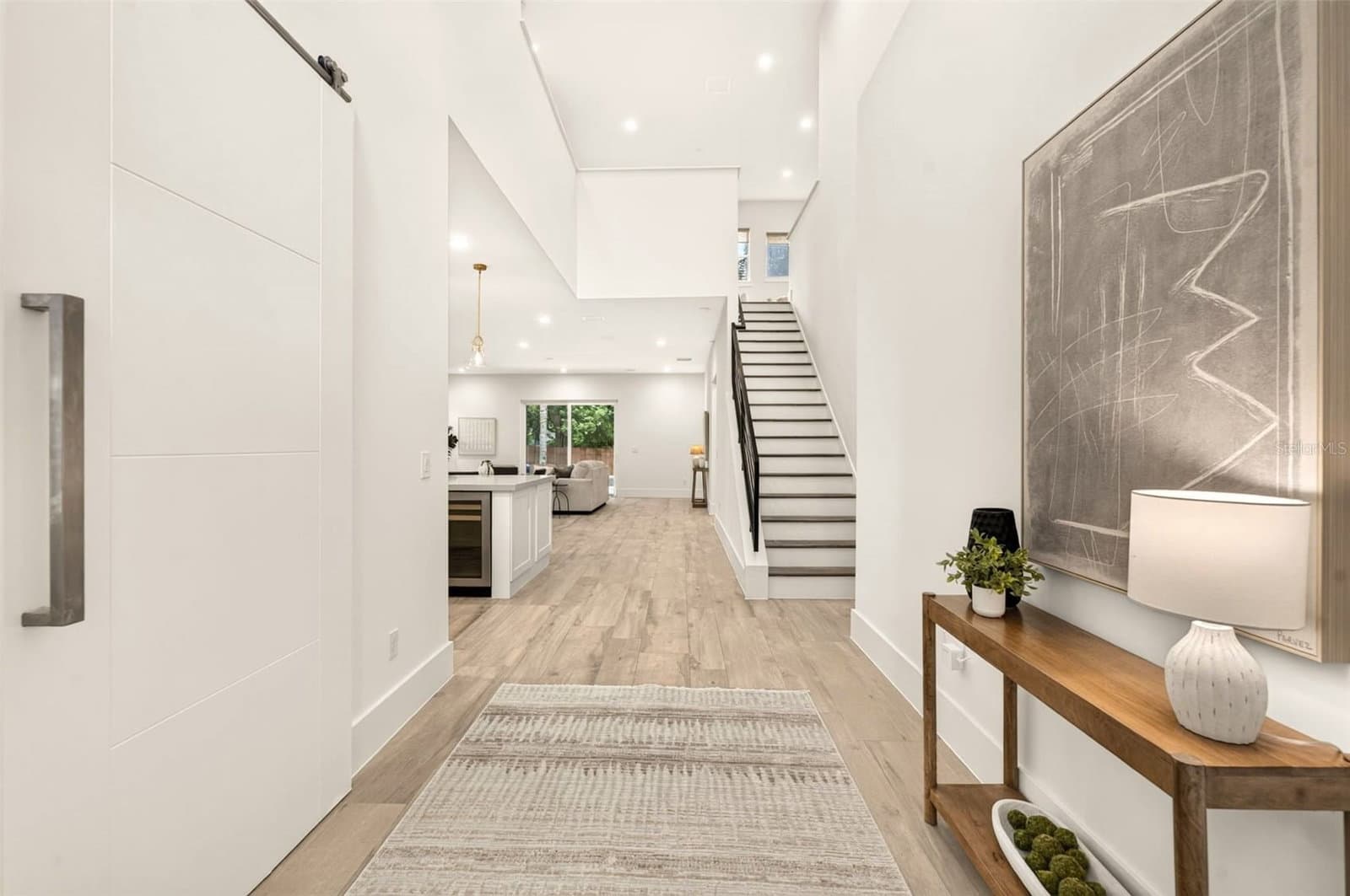 2343 VERSAILLES