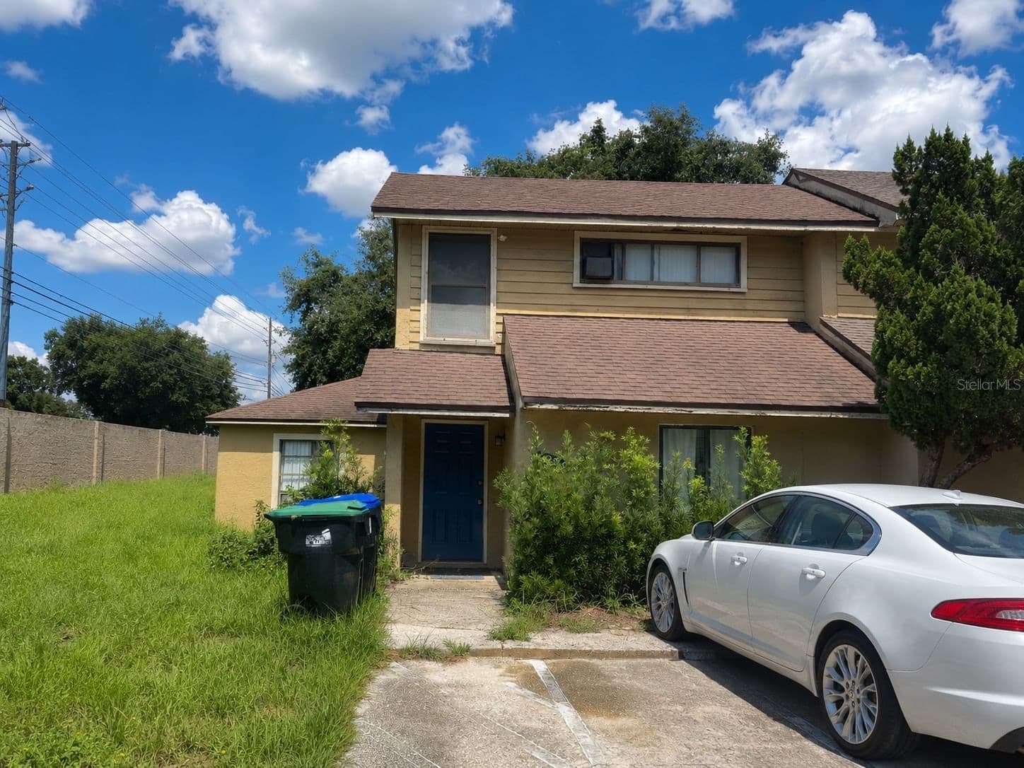 1299 WOODMAN