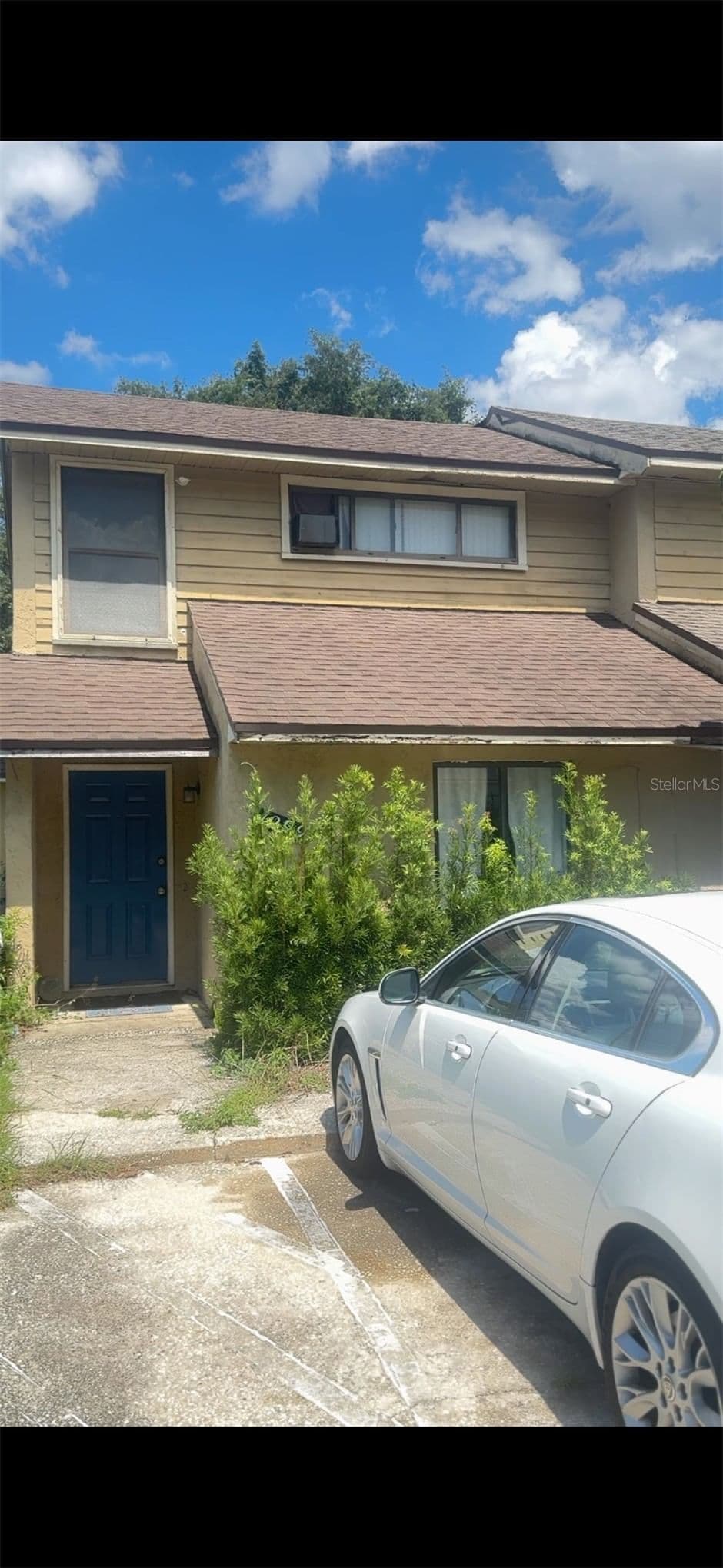 1299 WOODMAN
