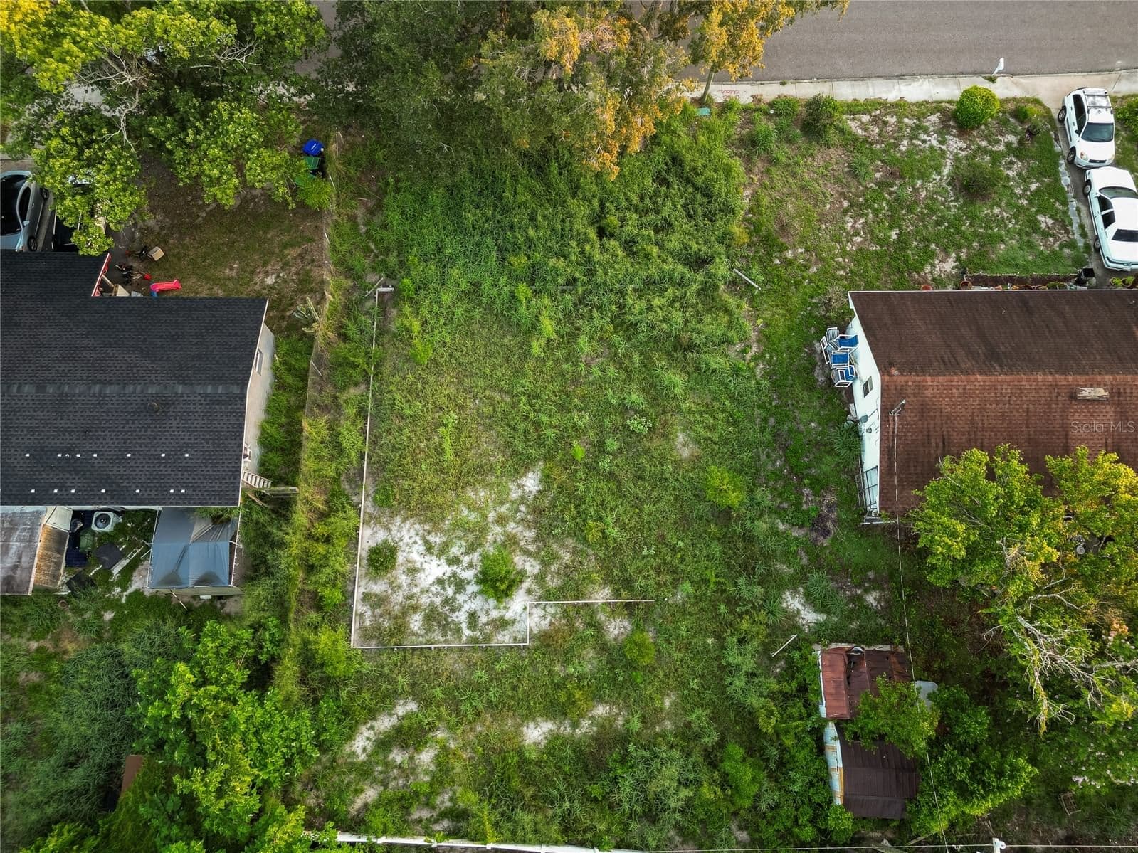 Photo 5 of 6114 AMELIA Street