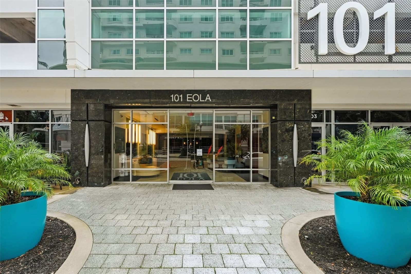 101 EOLA