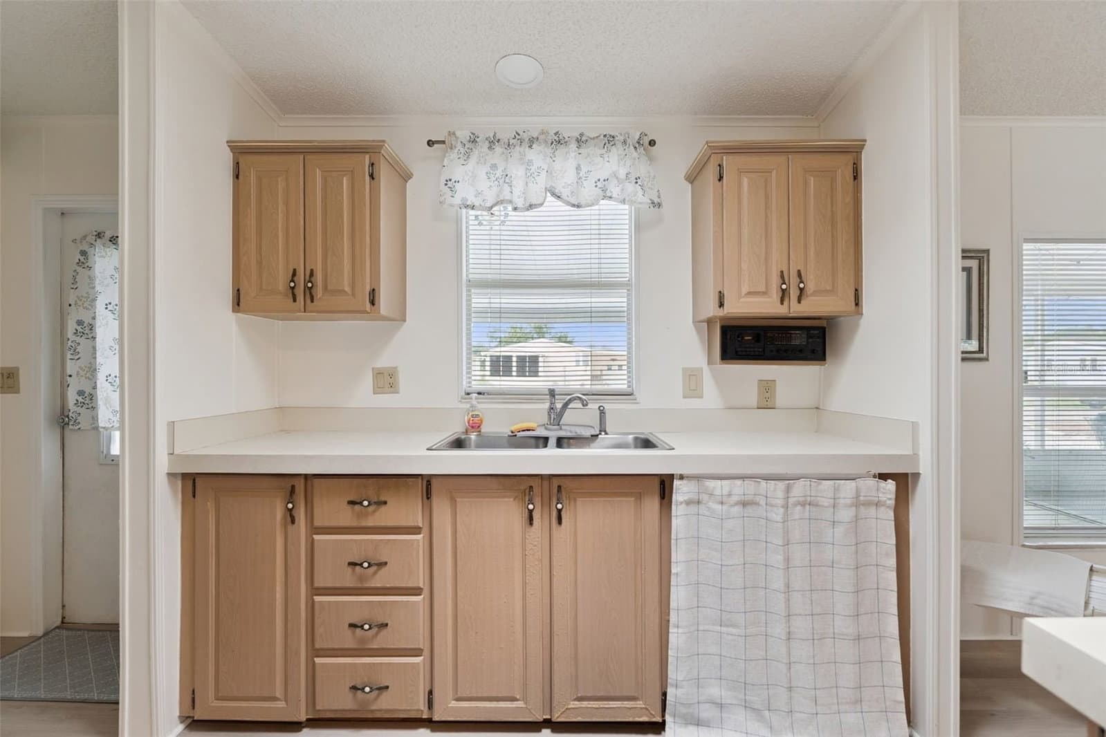 523 NESBITT PARK