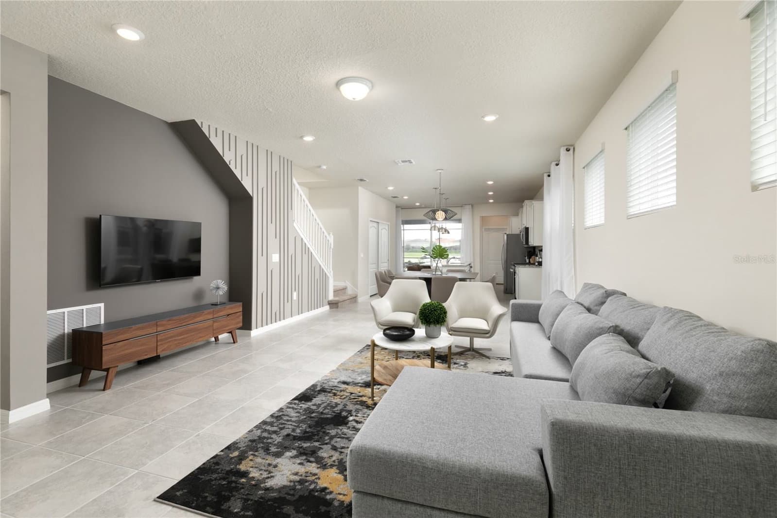 7376 OAKMOSS