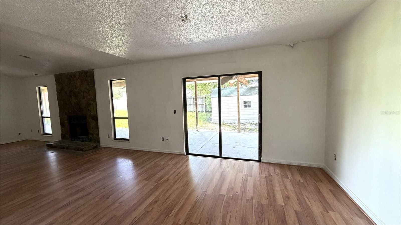 Photo 5 of 7420 BURNWAY