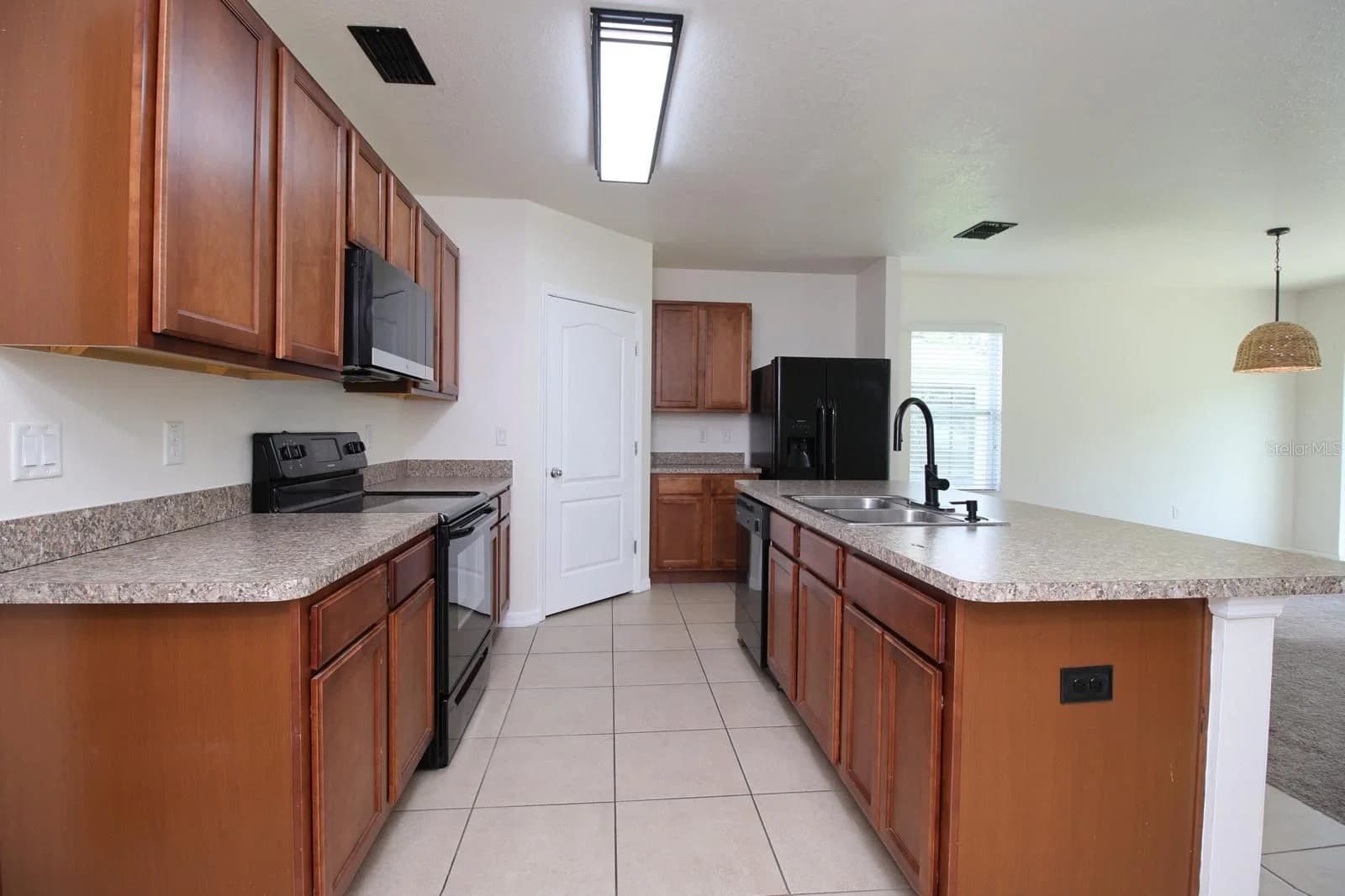 Photo 4 of 3238 BAYOU BAY Drive
