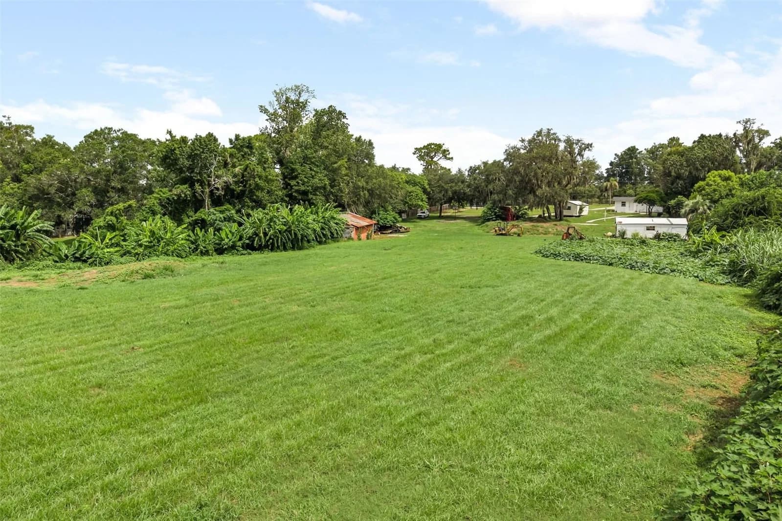 Photo 4 of 250 LONGWOOD HILLS Road