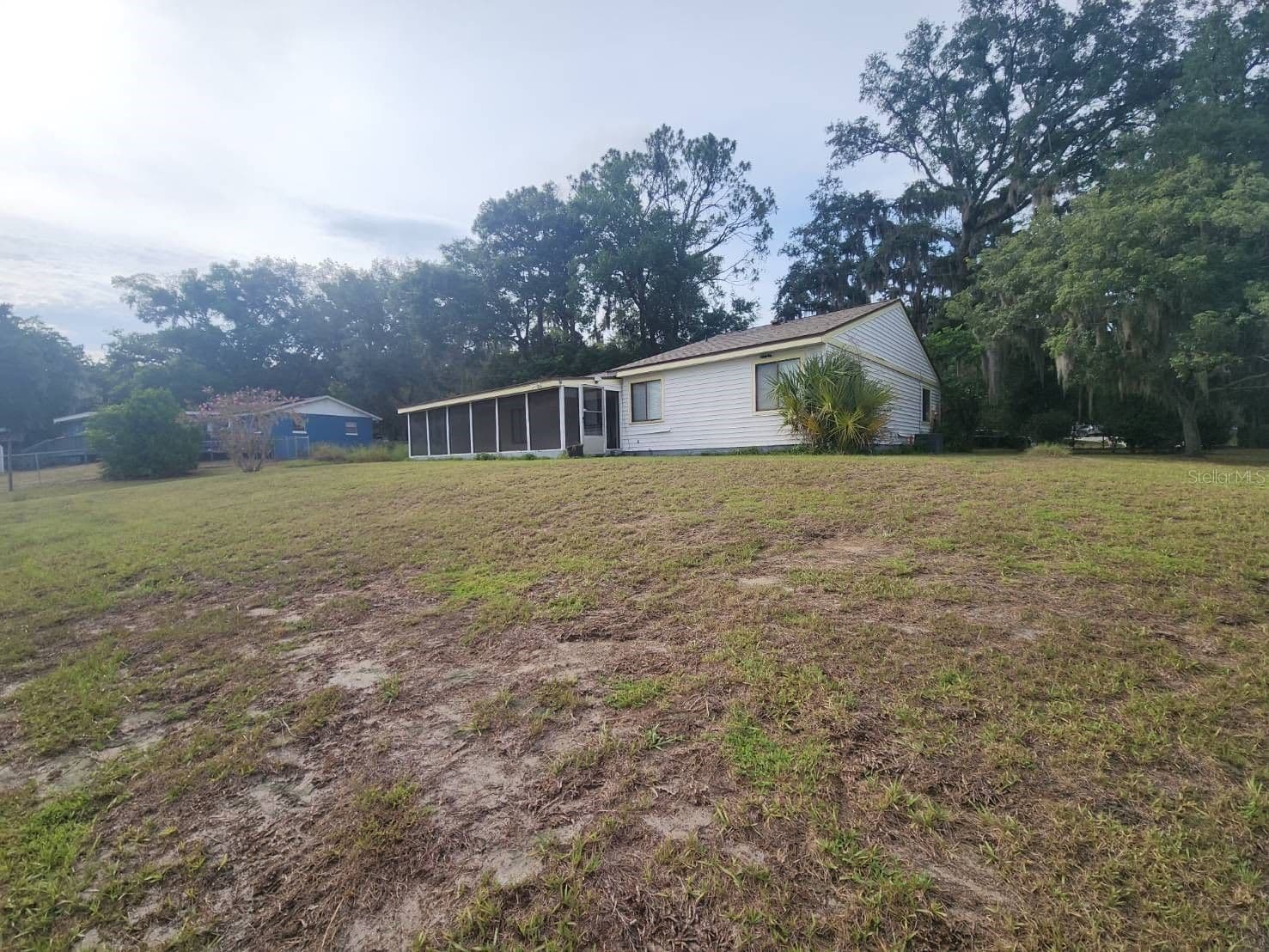 Photo 5 of 6520 LYNN Road