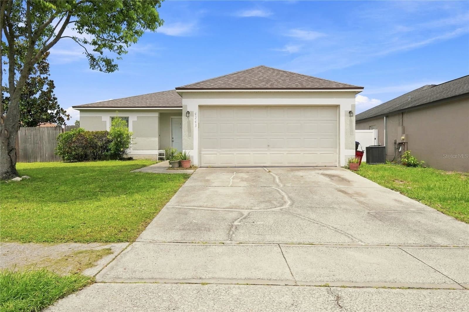 4243 MENDENWOOD