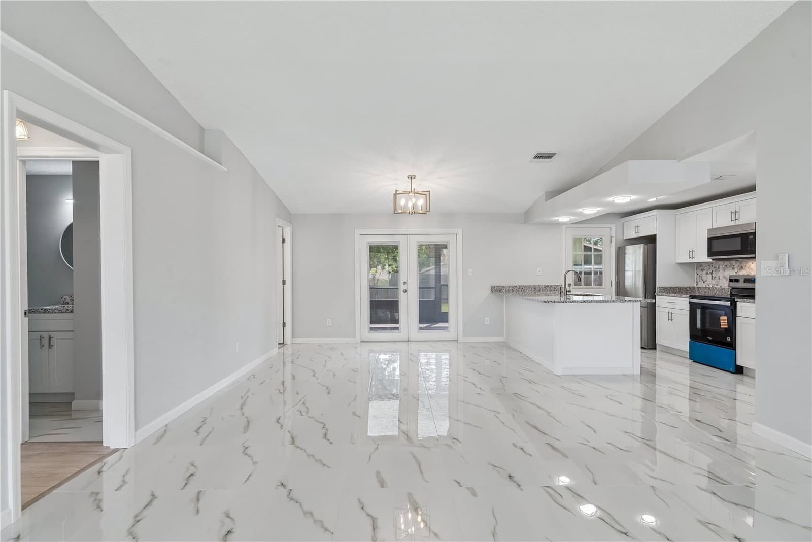 Photo 5 of 5588 GARDEN GROVE