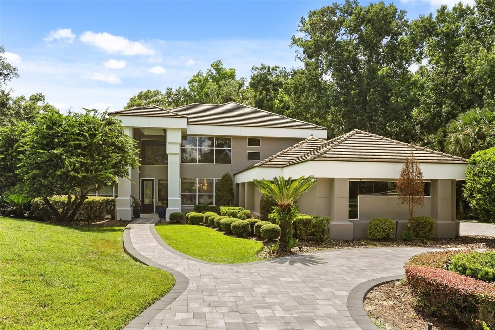 359 VISTA OAK