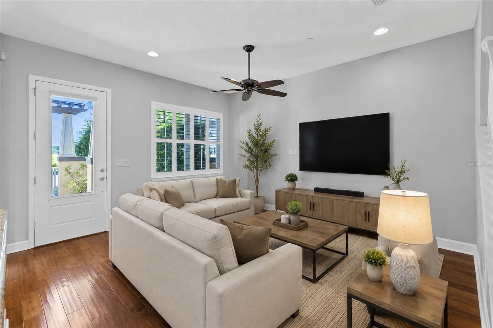 8120 TAVISTOCK LAKES