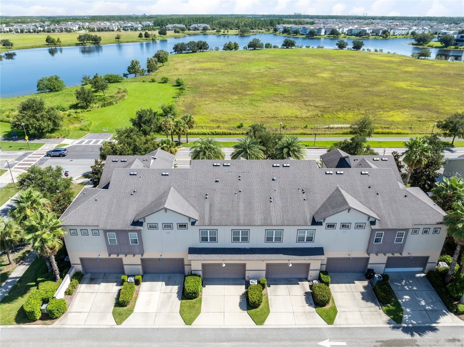 8120 TAVISTOCK LAKES