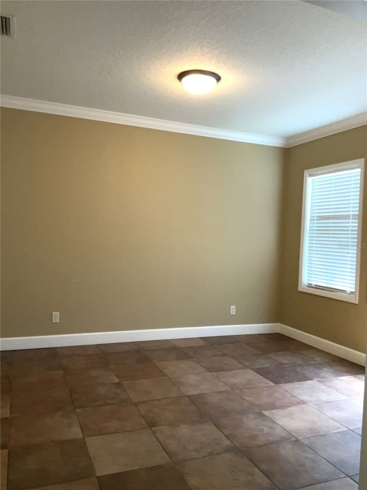 Photo 4 of 3613 SUMMERLIN