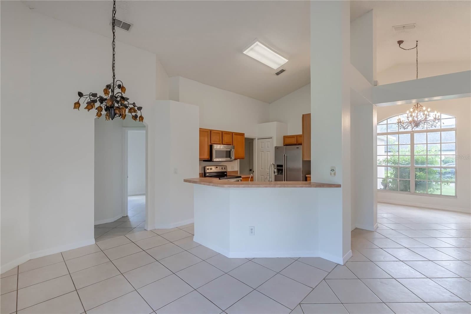 Photo 5 of 14339 VIBURNUM LN