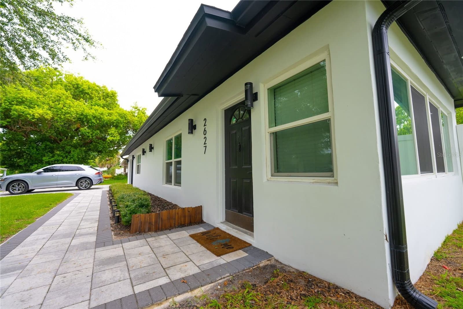 2627 AMBERGATE