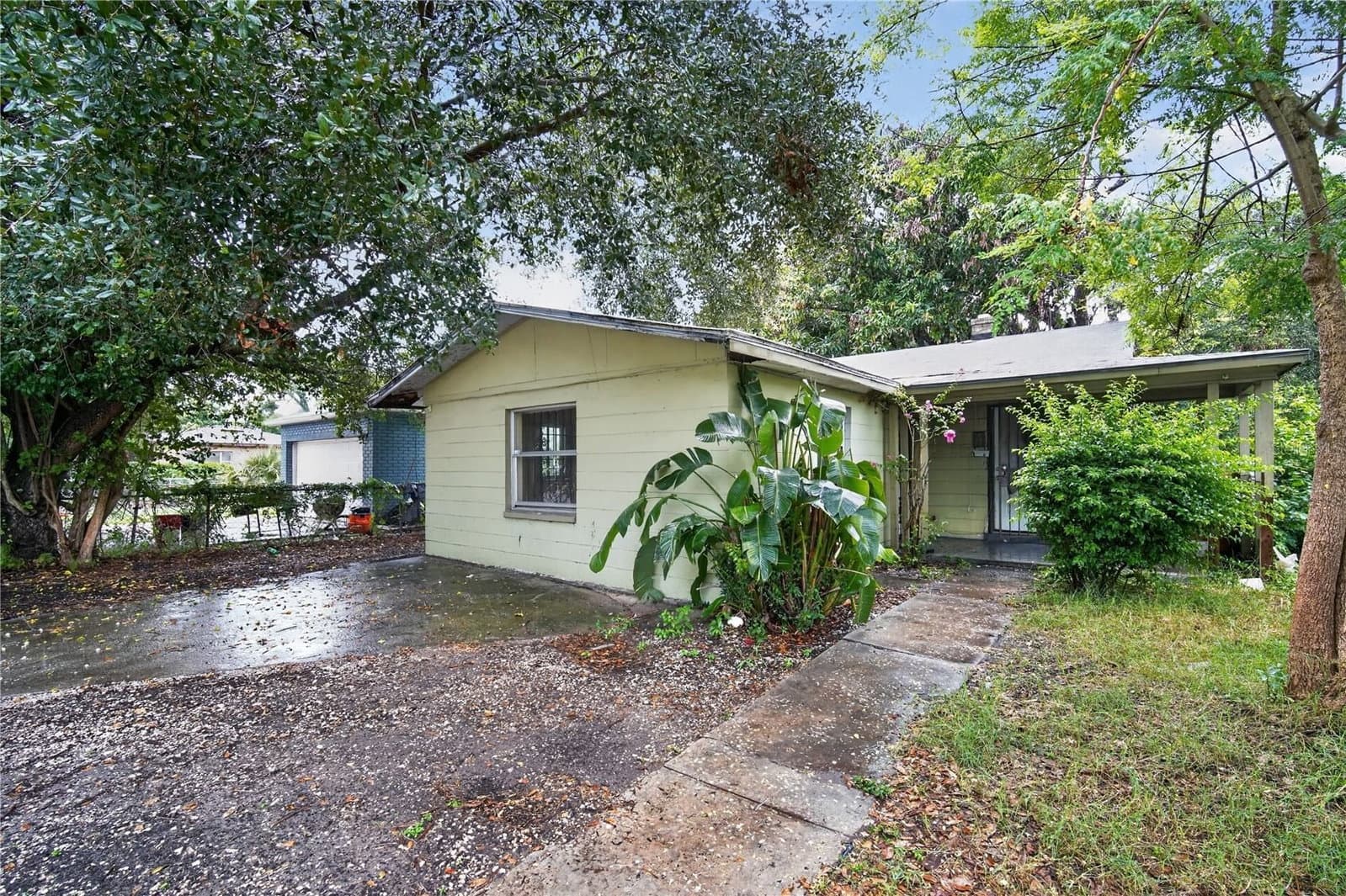 3504 LINDELL