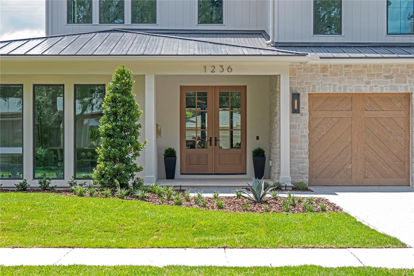 1236 CHICHESTER