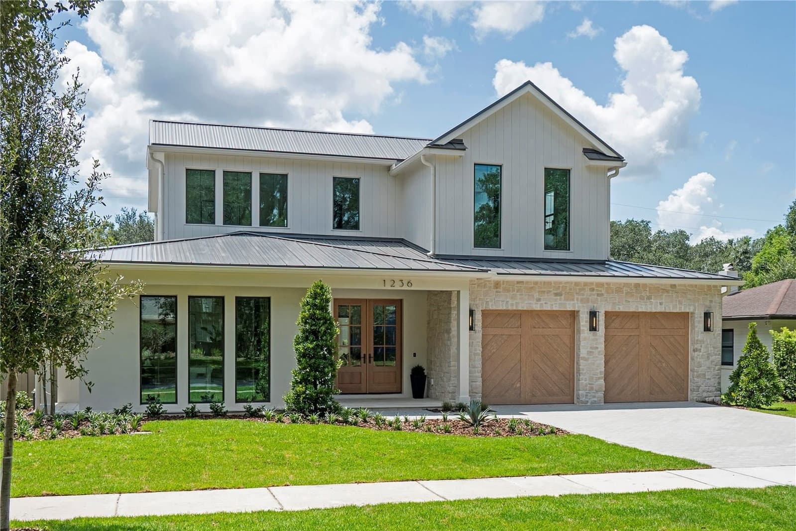 1236 CHICHESTER