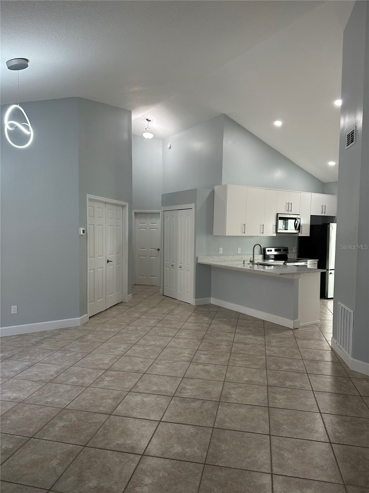Photo 2 of 7357 SPRING VILLAS CIR