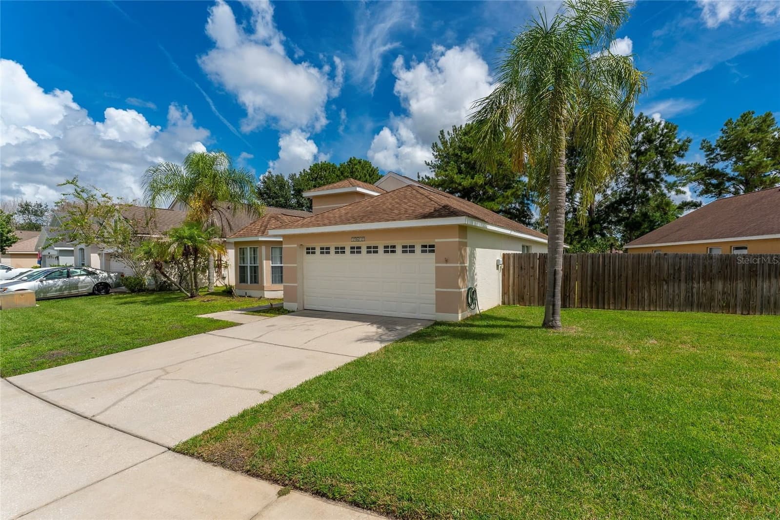 13617 EMERALDVIEW