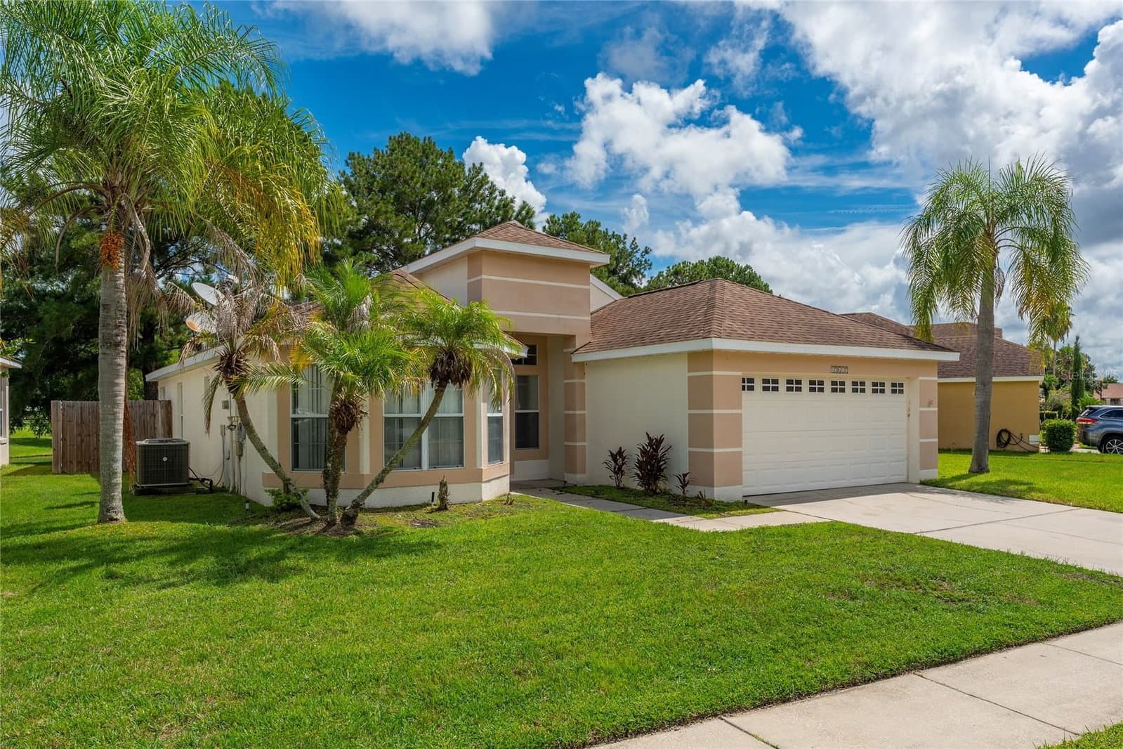 13617 EMERALDVIEW