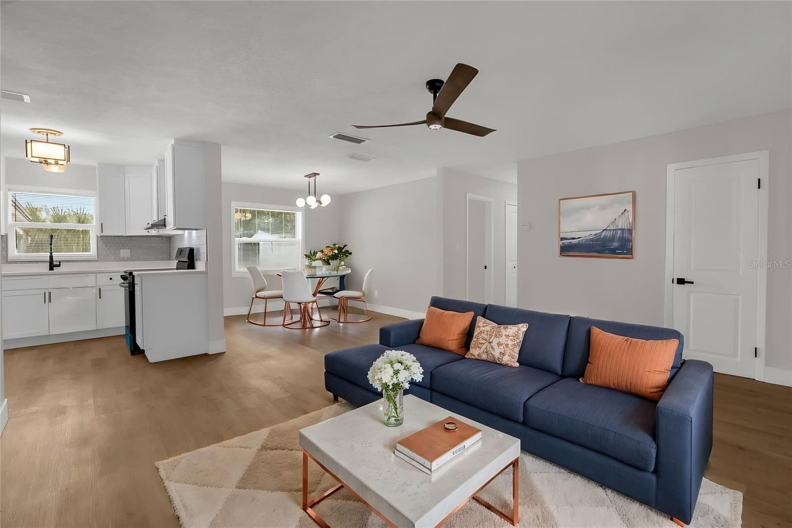 4523 COLUMBIA